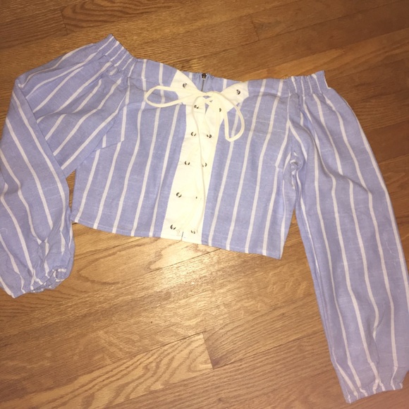 Fashion Nova Tops - NWT! Fashion Nova Crop Top